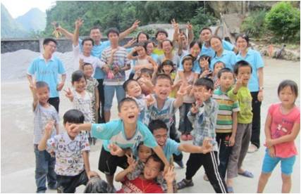 ��h������W(xu��)���������Є�(d��ng)���F(tu��n)�(du��)֧�̵��c(di��n)�ǏV���ό����Rɽ�h��կ�l(xi��ng)¡��С�W(xu��)��7��18��������?y��u)麢�ӂ��e�k��Ȥζ�\(y��n)��(d��ng)��(hu��)������������K������^(gu��)�ӣ�����������(xi��ng)Ŀ����(ch��ng)��ʮ�֟������\(y��n)��(d��ng)��(hu��)��Ļ����֧���(du��)�c���ӂ��_(k��i)�ĺ�Ӱ��