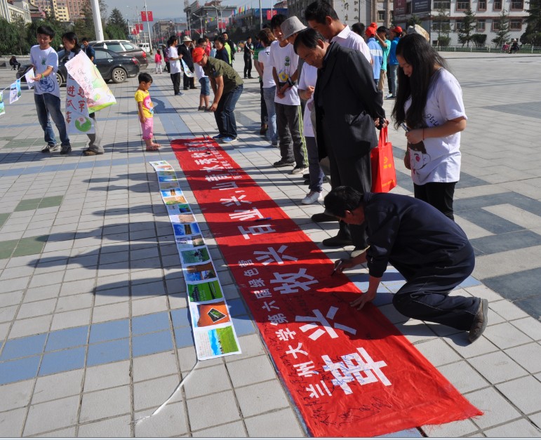 7��19�����m�ݴ�W�����þGɫ�I����ף�������οh�����V�����չ�_���_�I�xʽ���I�T��ͨ�^�·f�����w����͈DƬ���ڏV���������������S��������Pע�c�v�����D�������ڗl�����������Լ��ĺ����͸�����