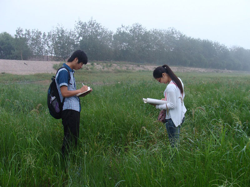 7��14�������u�r(n��ng)�I(y��)��W(xu��)������B(t��i)����(m��ng)֮�(du��)����(l��i)�����u�а�ɳ�ӝ�أ��ۖ|�Σ���(du��)ֲ��N����w���M(j��n)�ЬF(xi��n)��(ch��ng)�о���