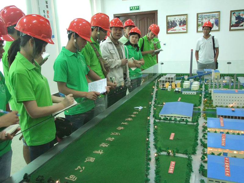 7��16�����V����W(xu��)�h(hu��n)���W(xu��)Ժ���ڌ��`�F(tu��n)ꠁ����������мZ�����|(zh��)��Դ���޹�˾��ԓ��˾��������ľ���ԭ�����a(ch��n)ȼ���Ҵ���ͨ�^ȼ���Ҵ��c���ͻ��ʹ�ý�����܇β���еĶ�����̼����������Ⱥ������D�鹫˾�O������꠆T���v�����a(ch��n)������