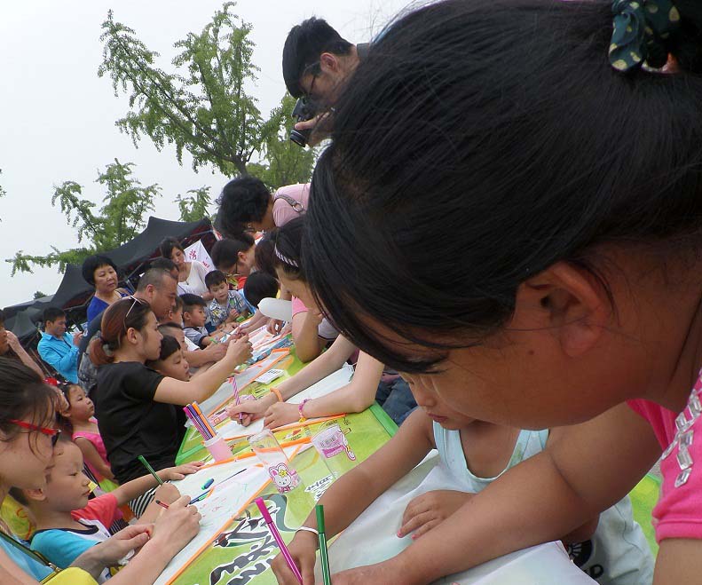 �I�����@С���Ѽ����L(zh��ng)�����L(f��ng)�~���L�����������Լ��ĭh(hu��n)�����Z��