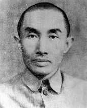 �R���ڣ�1893��1952�����ؑc�кϴ��^(q��)���������ۇ����I(y��)���������ҡ��������ͬ�˕���Ͷ�����������˺���־�������ȇ�����1925�ꄓ(chu��ng)�k�������I(y��)��˾���M���k���\�I(y��)����A�����k�������I(y��)���Դ��M����M����1937�꿹��(zh��n)���l(f��)�����䱻��������������܊��ί�T��ˮ��\ݔ����ί�T�����Ρ�����10����hʧ������ָ�]������˾��ð�����C���Zը���ԓpʧ16��݆���͠���116�˵Ĵ��r���ɹ���ʩ���h���C��(g��u)�c�ˆT�ĳ�������Ҫ���V��I(y��)�ă�(n��i)�w���Լ���Ҫ��(zh��n)�Ժ����F����ē��\�D(zhu��n)������ȫ���忹��(zh��n)�������ش�ؕ�I��