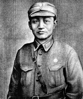 ������(1905��1933)���ֆ������ؑc���_�h�ˡ�1925��12�¿���V���S��܊У3�ڲ�������1926�ꮅ�I(y��)����У����4��5��6�ڽ̹���1932�궬�·�������܊��17܊25����75�õ�149�F��У�F�L���v���ݓ��γǷ���1933��3�����ʲ��S��꠱��Ϻӱ�������ǰ�ڌ��oĸ�H�����һ�����зQ������܊ռ�I�˖|��ʡ���F(xi��n)���M���L�������������Σ�������ʲ����������c��܊��������(zh��n)���������ԃ������3��11�գ������ںӱ�ʡ�ű�������܊�����������Џ��������r��28�q���˺�����������׷������܊�ٌ���