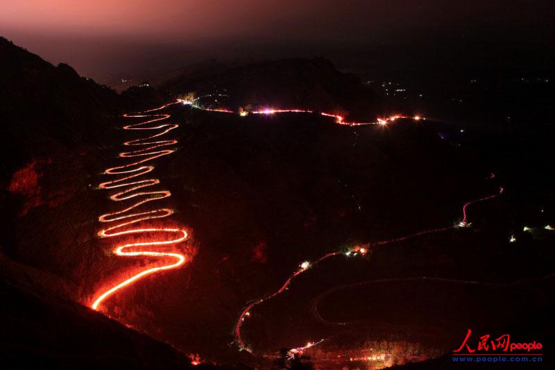 2974�˳ֻ��ͽ������(zh��n)��·��¡��24���ա��γɉ��^�Ļ���L������ꐁ���?j��n)zӰ�� 