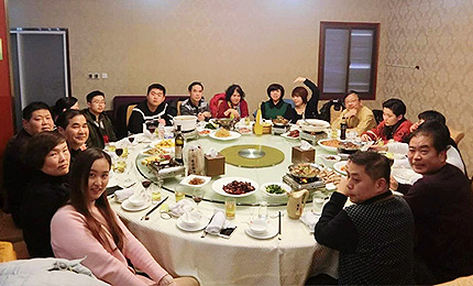 ���İ�̎�����l(xi��ng)���ҵļ��l(xi��ng)�������ھW(w��ng)���´����L(f��ng)���(d��ng)������(sh��)�������Ը��صľW(w��ng)��ͨ�^�R�^�����ֺ�΢ҕ�lӛ����Լ��ڼ��l(xi��ng)����Ҋ�������@Щƽ��(sh��)�Ľ�����������֟o���B͸������Đ������^��ÿһ�c(di��n)΢С��׃�������ǰl(f��)�����l(xi��ng)�H��߅�Ĵ��������ܽo�l(xi��ng)�H���������ī@�ø����͌�(du��)�Լ����l(xi��ng)���Ժ����M�㡭��Ԕ��(x��)�� 