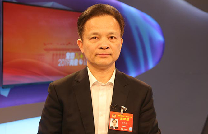 全國(guó)政協(xié)委員、中國(guó)工程院副院長(zhǎng)鐘志華：推進(jìn)工程教育改革與創(chuàng)新創(chuàng)業(yè)創(chuàng)造