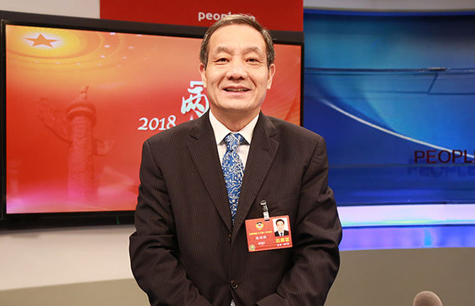 全國政協(xié)常委、湖南省人大常委會副主任楊維剛：創(chuàng)建“數(shù)字政府”賦能數(shù)字經(jīng)濟(jì)發(fā)展