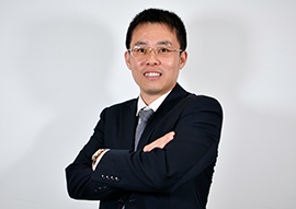 港珠澳大橋管理局副總工程師、中國青年五四獎章獲得者