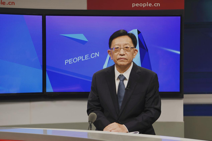 中國節(jié)能環(huán)保集團有限公司黨委書記、董事長宋鑫做客人民網(wǎng)。人民網(wǎng)記者 王曉嘯 攝