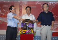 �����͇�(gu��)60�꽛(j��ng)��(j��)ʢ�䡱ϵ���u(p��ng)�x����(d��ng)�xʽ